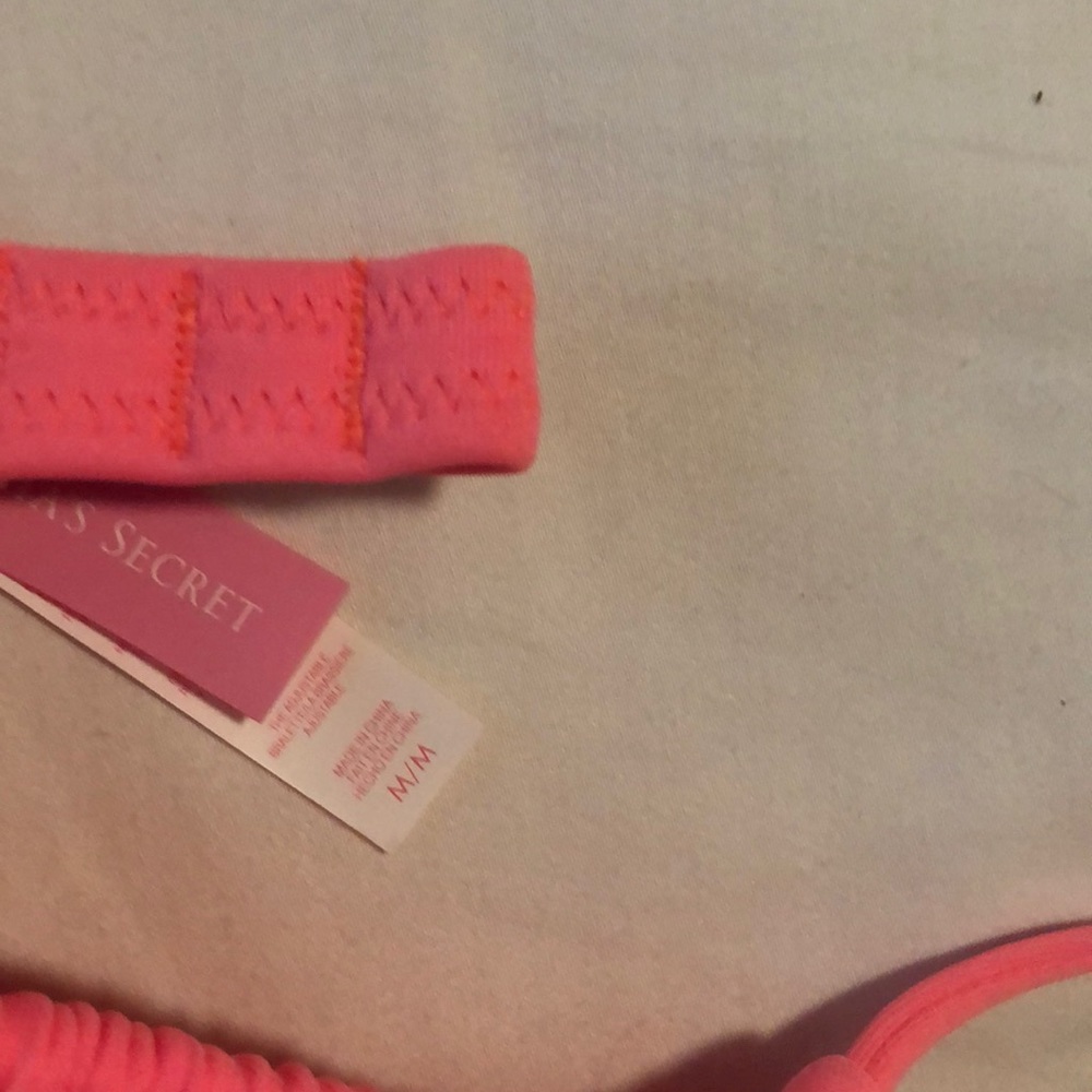 Victoria Secret bikini - Picture 6 of 7